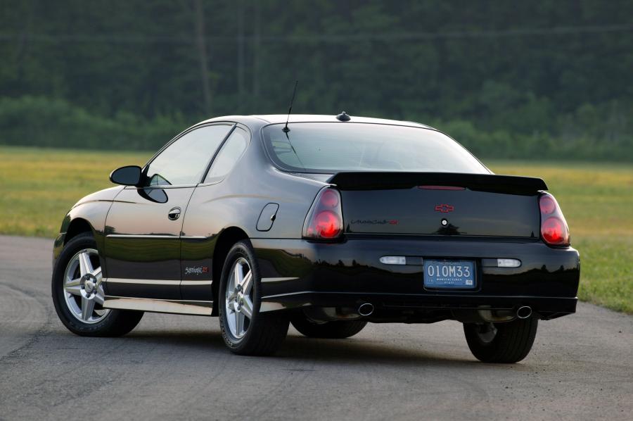  Chevrolet Monte Carlo SS 2000 года  (фото 13 из 35)
